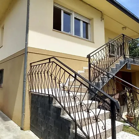 Casa Matilde De Feriehus Melide